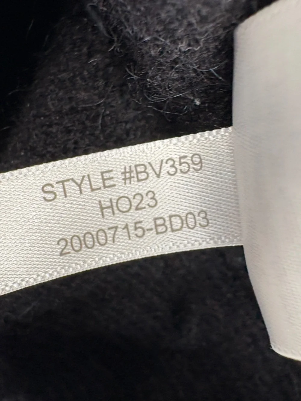 J.Crew Chunky Crewneck Sweater in Supersoft Yarn Black XS - Picture 10 of 10